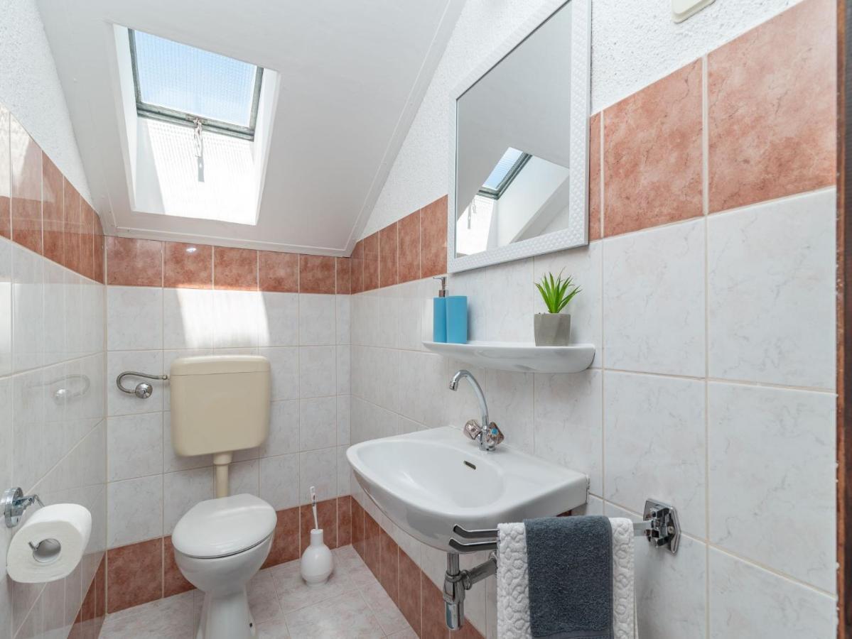 Scenic Sea View,Three Bedroom Villa With Pool Trogir Exterior foto